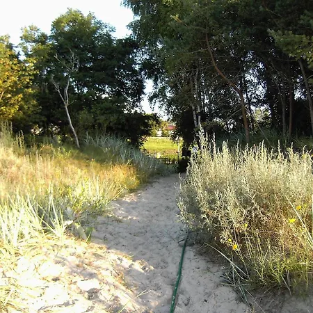 別荘 Gemuetliches Mit Garten Und Terrasse By Interhome *